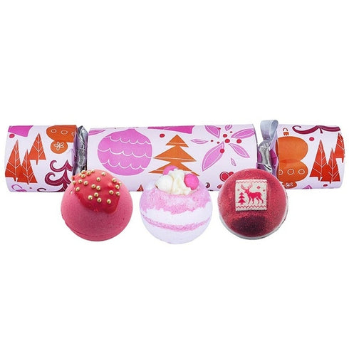 Bomb Cosmetics We wish you a Rosy Christmas Cracker Gift Set 3 x Bath Blaster